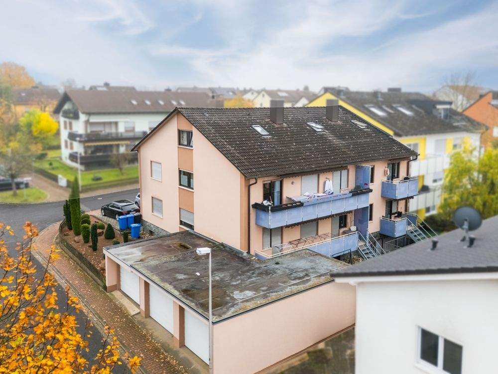 Attraktives Mehrfamilienhaus in Marktheidenfeld - Ideale Kapitalanlage! – Marktheidenfeld – Bild 1 von 9