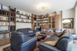 Barrierearme 3-Zimmer-Wohnung in ruhiger und zentraler Lage von Pempelfort - Nähe Dietrich-Karree – 40477 Düsseldorf – Vorschaubild 2