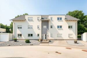 Pluwig: Moderne und energieeffiziente Eigentumswohnung mit Balkon, Garage & eigenem Gartenabschnitt – 54316 Pluwig – Vorschaubild 3
