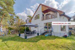 IMMOBERLIN.DE - Sehr angenehmes Einfamilienhaus mit Gartenidylle nahe den Müggelseen