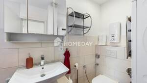 Kernsanierte 4-Zimmer-Wohnung mit Sonnen-Balkon! – 22111 Hamburg – Vorschaubild 2