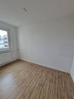 Single Appartement mit Blick über die Dächer! – 39104 Magdeburg – Vorschaubild 3