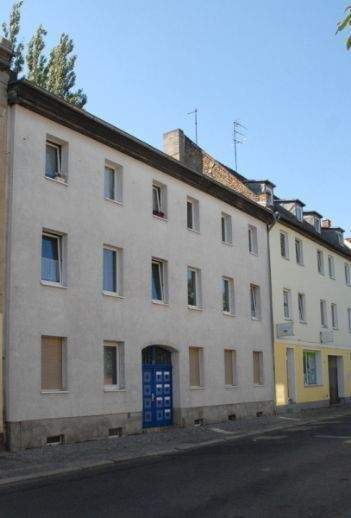 Großzügige 1 Raum Wohnung mit EBK