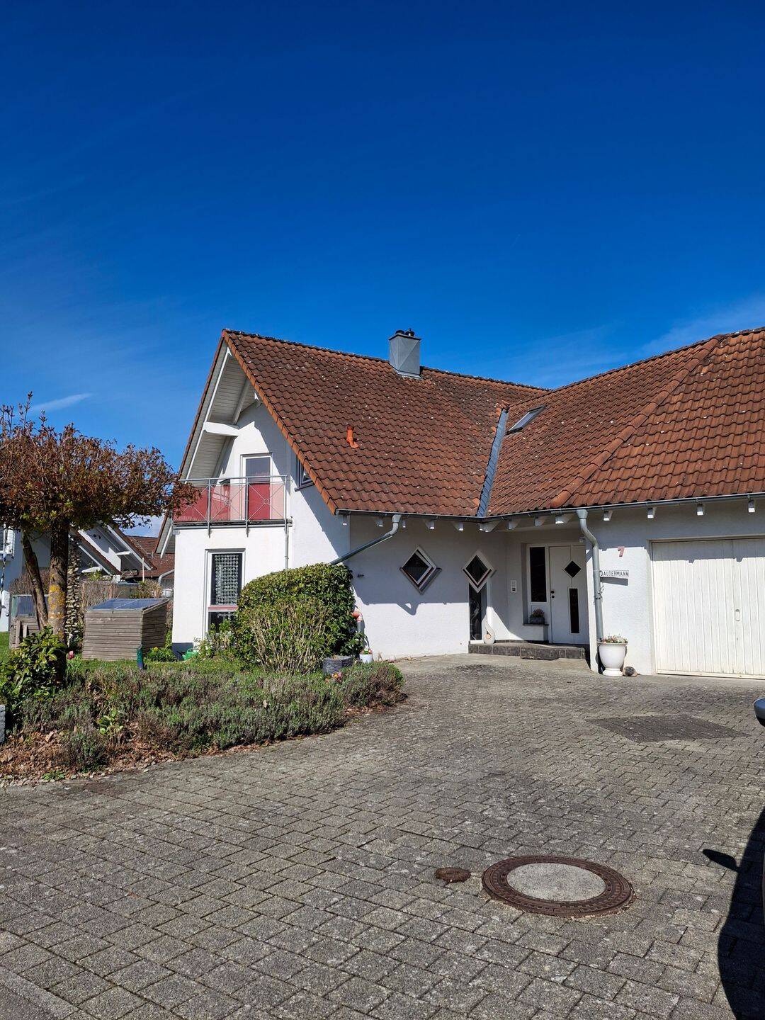 Einfamilienhaus in ruhiger Lage – Krauchenwies – Bild 1 von 6