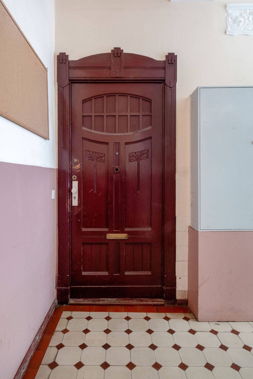 Altbaucharme nahe Boxhagener Platz - ruhig gelegene 2-Zimmer-Wohnung mit Potenzial – Berlin – Vorschaubild 7
