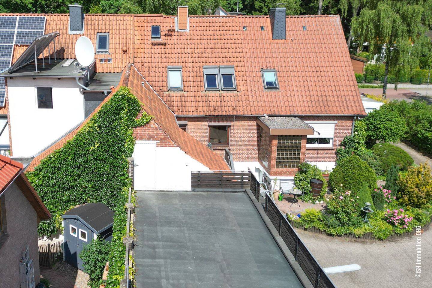 Gepflegtes Reihenhaus mit Garage und Terrasse – Buxtehude – Vorschaubild 6