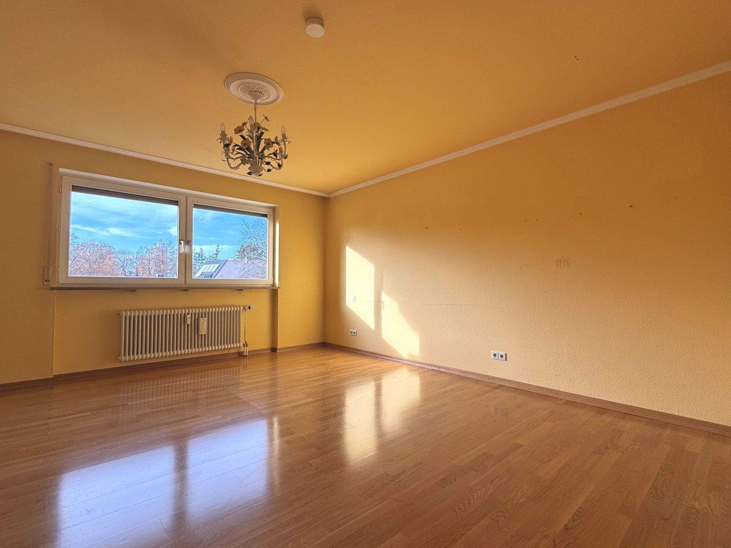 Ausgerichtet für ein langes Leben - großzügige 4-Zimmer-Wohnung mit Westbalkon und Tiefgaragenstellplatz in Nürnberg Mögeldorf – Nürnberg – Vorschaubild 6