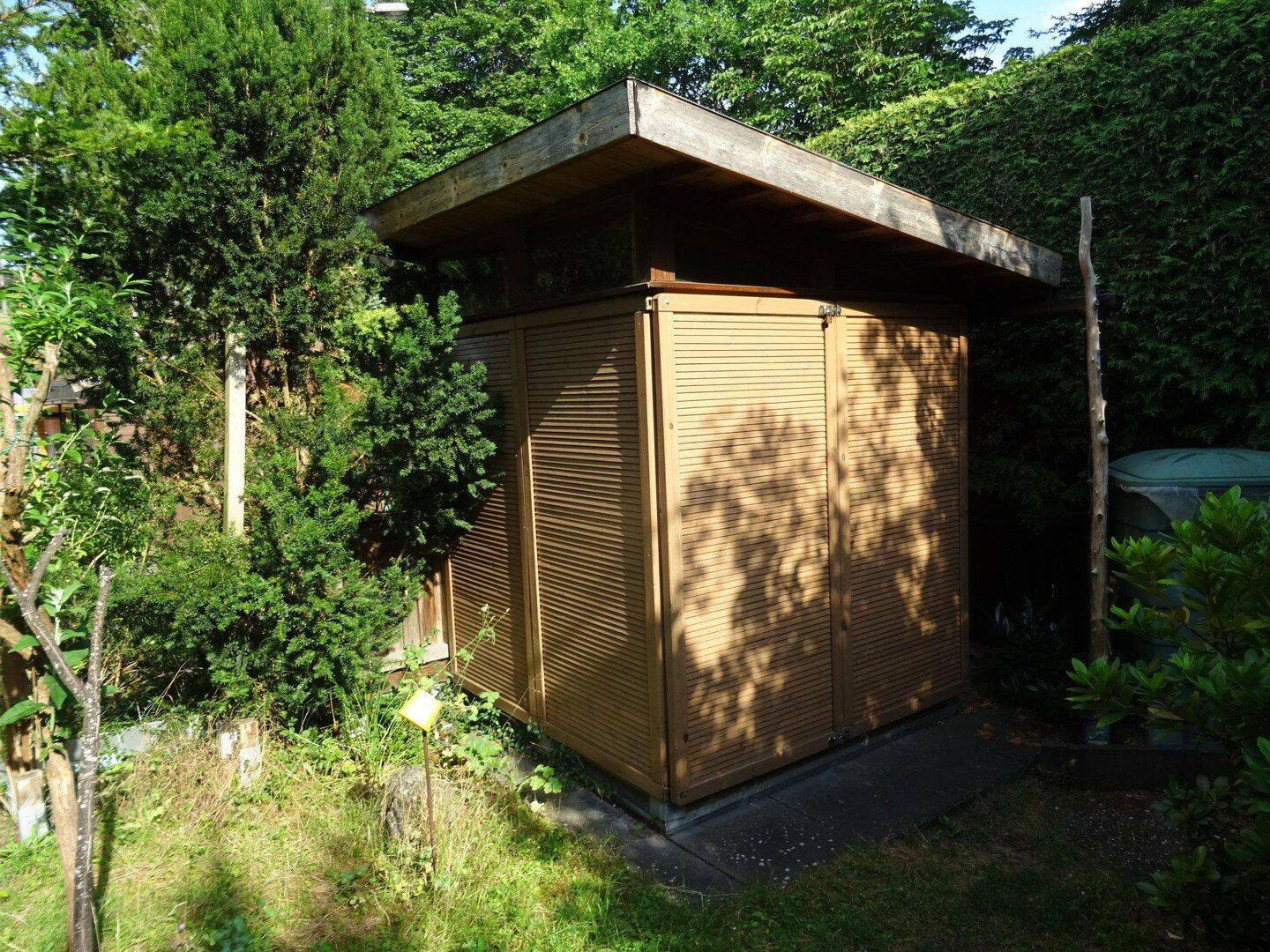 TOP LAGE LAUFAMHOLZ: LAUFEND UND UMFANGREICH MODERNISIERTES -- 6-ZIMMER-RMH MIT EINZELGARAGE. – Nürnberg – Vorschaubild 6