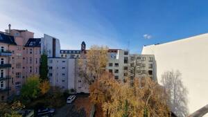 Vermietete 3-Zimmer-Wohnung mit West-Loggia und Fahrstuhl nur 300 m vom Kudamm!! – 10629 Berlin – Vorschaubild 3