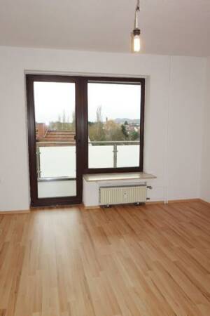 Ruhig & Großzügig: 3,5 ZKB mit Balkon in Kassel-Jungfernkopf – 34128 Kassel – Vorschaubild 4