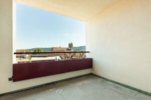 PROVISIONSFREI: 2-Zimmer-Dachgeschosswohnung mit Loggia und Blick auf das Münster in zentraler Lage – 79713 Bad Säckingen – Vorschaubild 8
