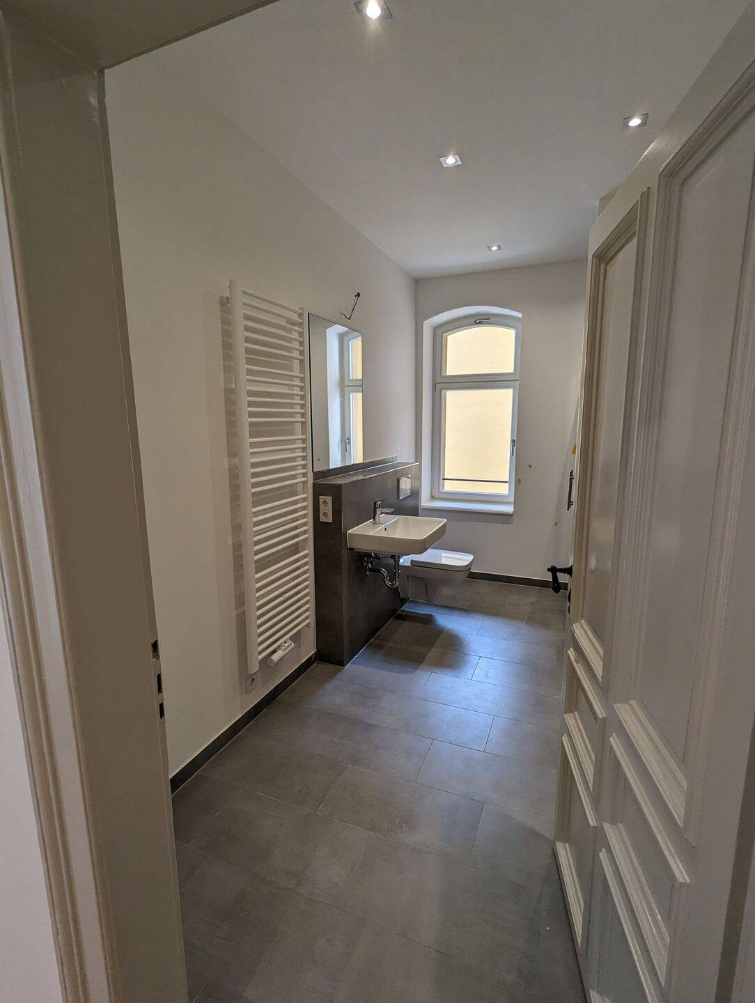 Moderne 3-Zimmer-Wohnung oder ihre Möglichkeit für ein Geschäft im Zentrum von Borna – Borna – Vorschaubild 3