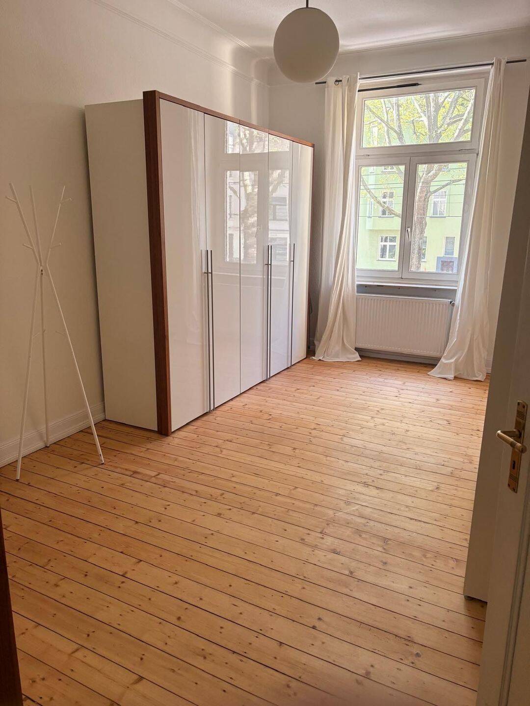Möblierter Altbau in Neuehrenfeld, 106 m² mit XL Süd Balkon, bis 31.12.26 zu vermieten – Köln – Vorschaubild 6