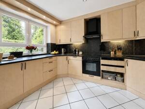 Eigentumswohnung plus Einliegerwohnung mit Gartenidylle in begehrter Lage von Hamburg-Bergedorf! – 21035 Hamburg – Vorschaubild 3