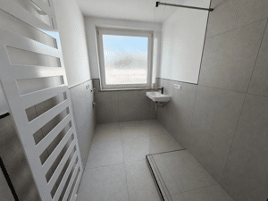 Attraktive & frisch renovierte 3-Zi.-Whg. mit Balkon in Erlangen Innenstadt (provisionsfrei) – 91052 Erlangen – Vorschaubild 3