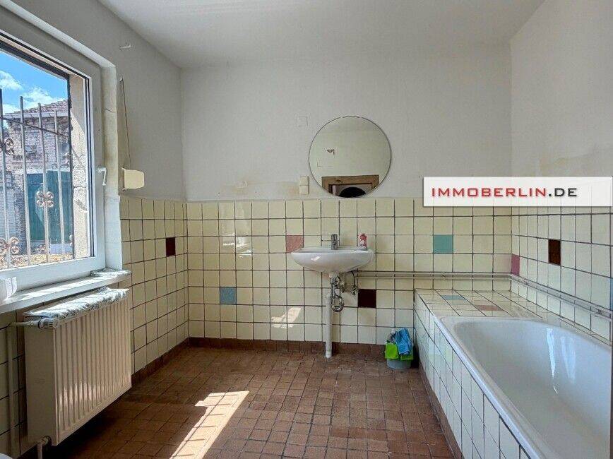 IMMOBERLIN.DE - Sanierungsgelegenheit! Haus mit Nebengebäude & Ausbaupotenzial in angenehmer Lage – Mittenwalde – Vorschaubild 4