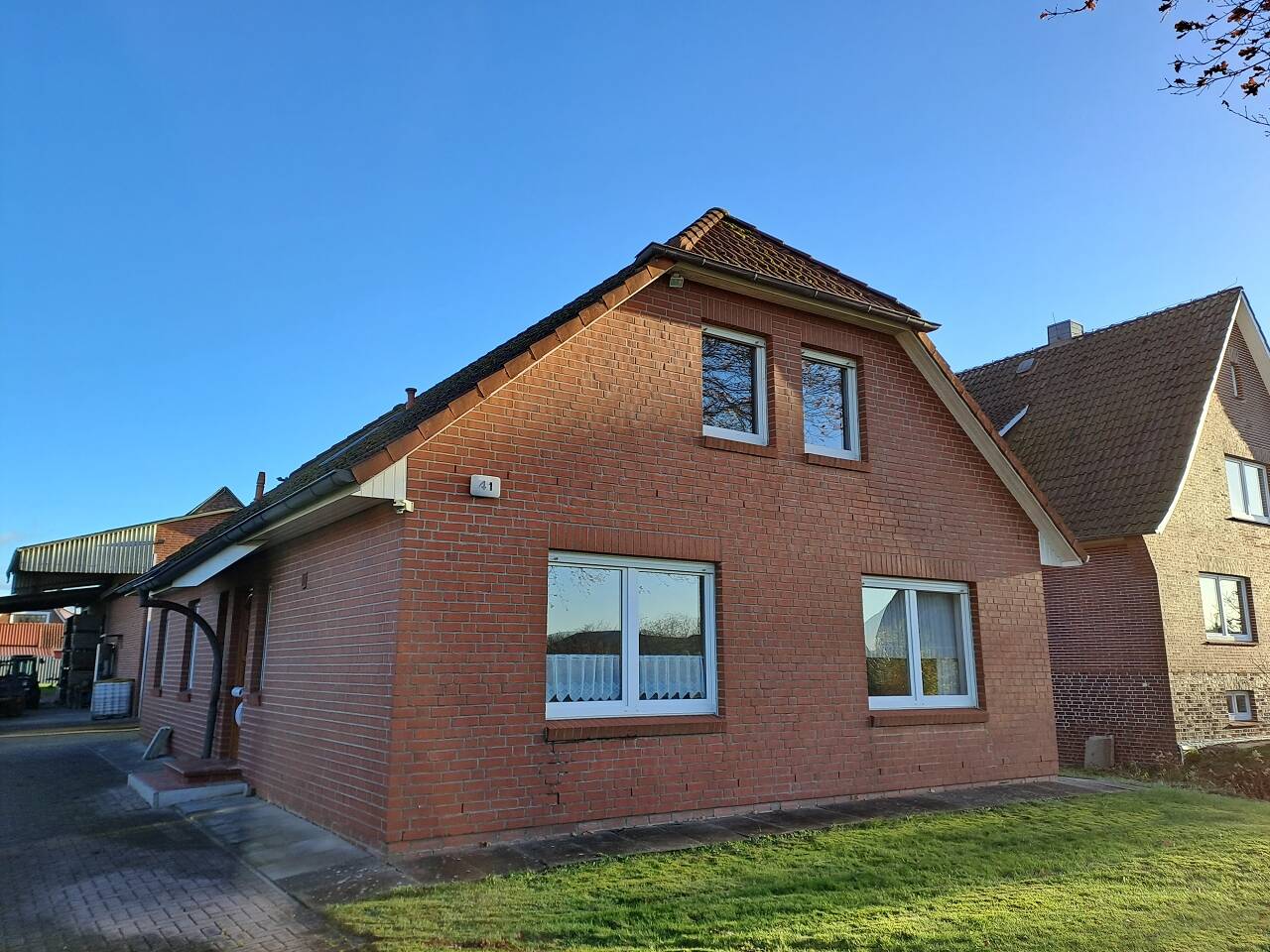 barrierefreier 2,5-Zimmer-Bungalow mit großem Dachboden