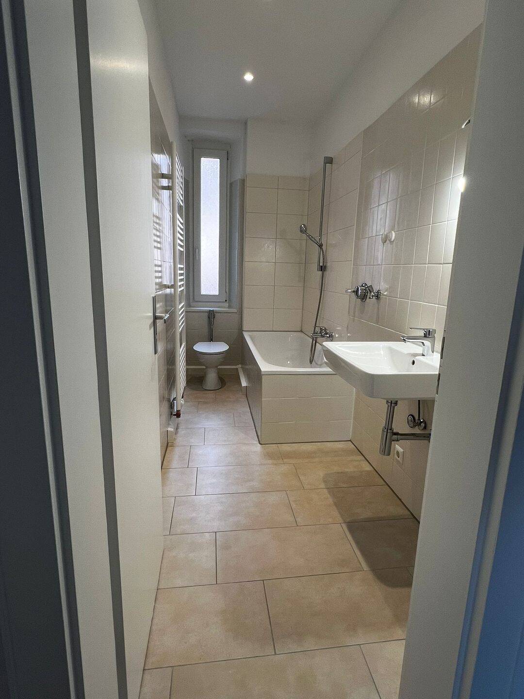 Helle frisch sanierte 3-Zimmer Altbauwohnung – Nürnberg – Vorschaubild 7