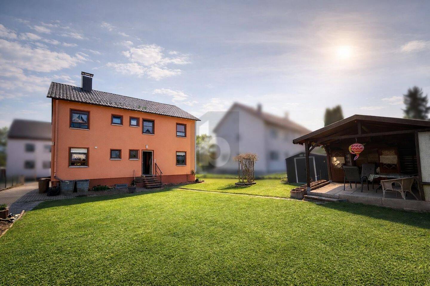 STILVOLL MIT SCHÖNEM GARTENBEREICH – Pforzheim – Bild 1 von 5