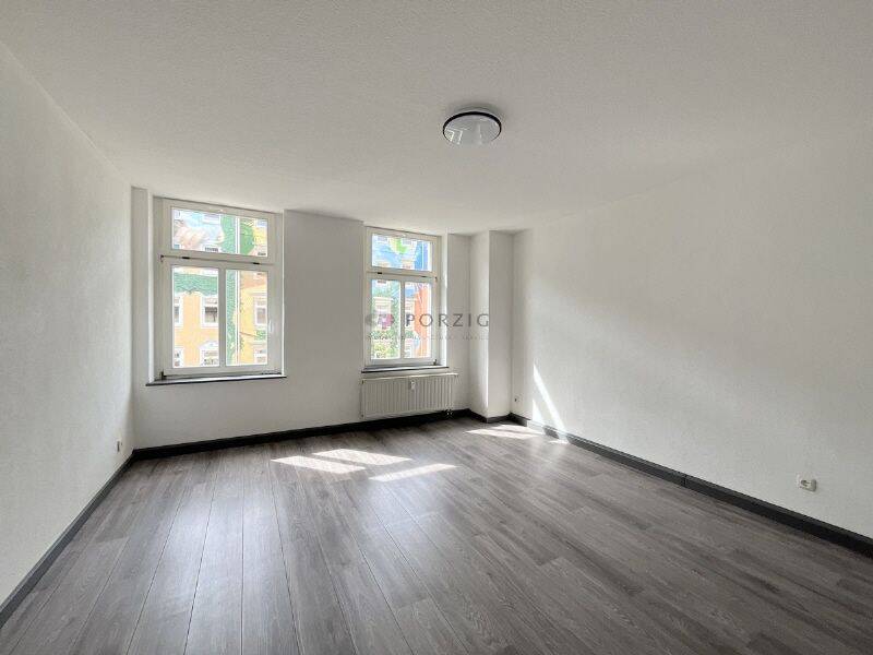 Viel Platz für die Familie: 4-Zimmer-Wohnung am Brühl – Chemnitz – Vorschaubild 4