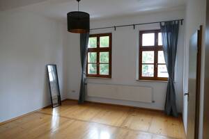 Schicke 2,5 Zimmer Altbauwohnung in der Erlanger Altstadt