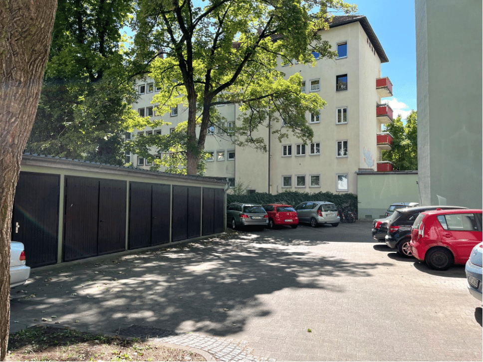 Helle 2-Zimmer-Wohnung mit Balkon und TG Stellplatz im Norden von Nürnberg – Nürnberg – Vorschaubild 2