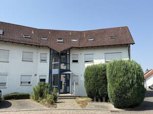 VERMIETETE 2-ZIMMER-DG-WOHNUNG INKL. 2 TG-STPL. + 1 AUßEN-STPL. + HOBBYRAUM