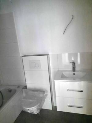 frisch renovierte Whg. mit Balkon in gepfl. 6-Familien-/Doppelhaushälfte in Dortmund-Sölde – 44289 Dortmund – Vorschaubild 8