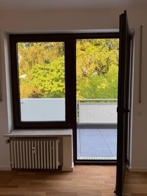 Den Sommer auf den 2 großen Terrassen genießen – 80689 München – Vorschaubild 4