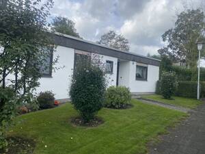NEU: Freistehender Bungalow mit ca. 106 m² Wohnfläche auf 582 m² Grundstück