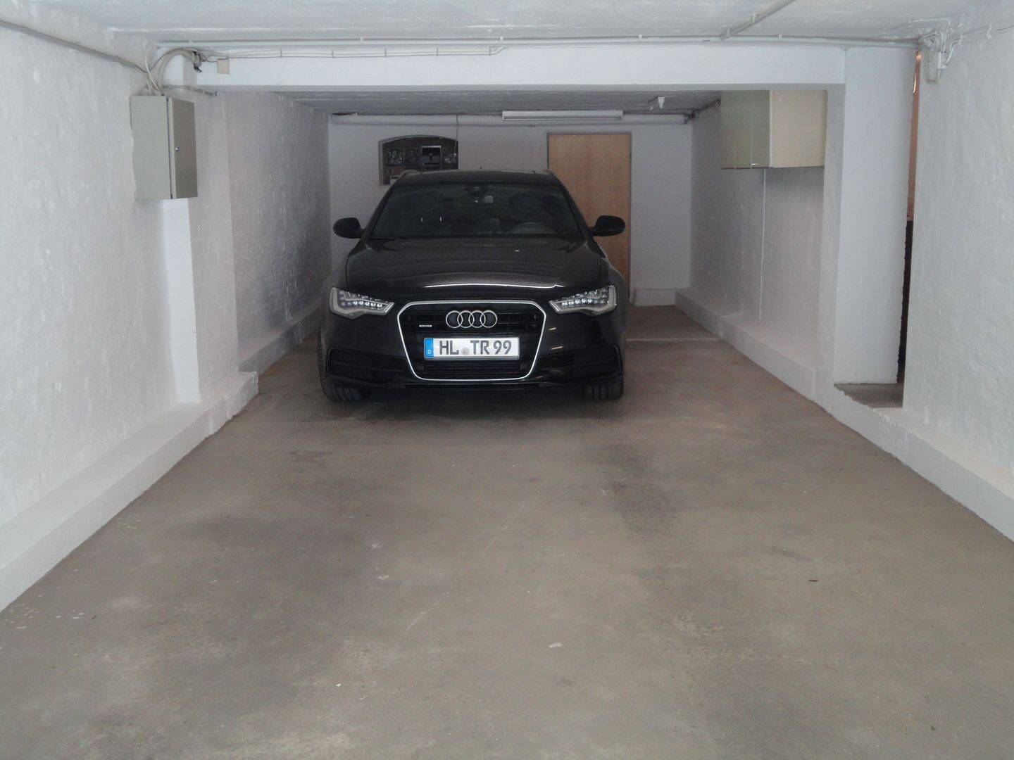 Zentrale Altbauwohnung mit Doppelgarage und Dachterrasse – Kiel – Vorschaubild 2