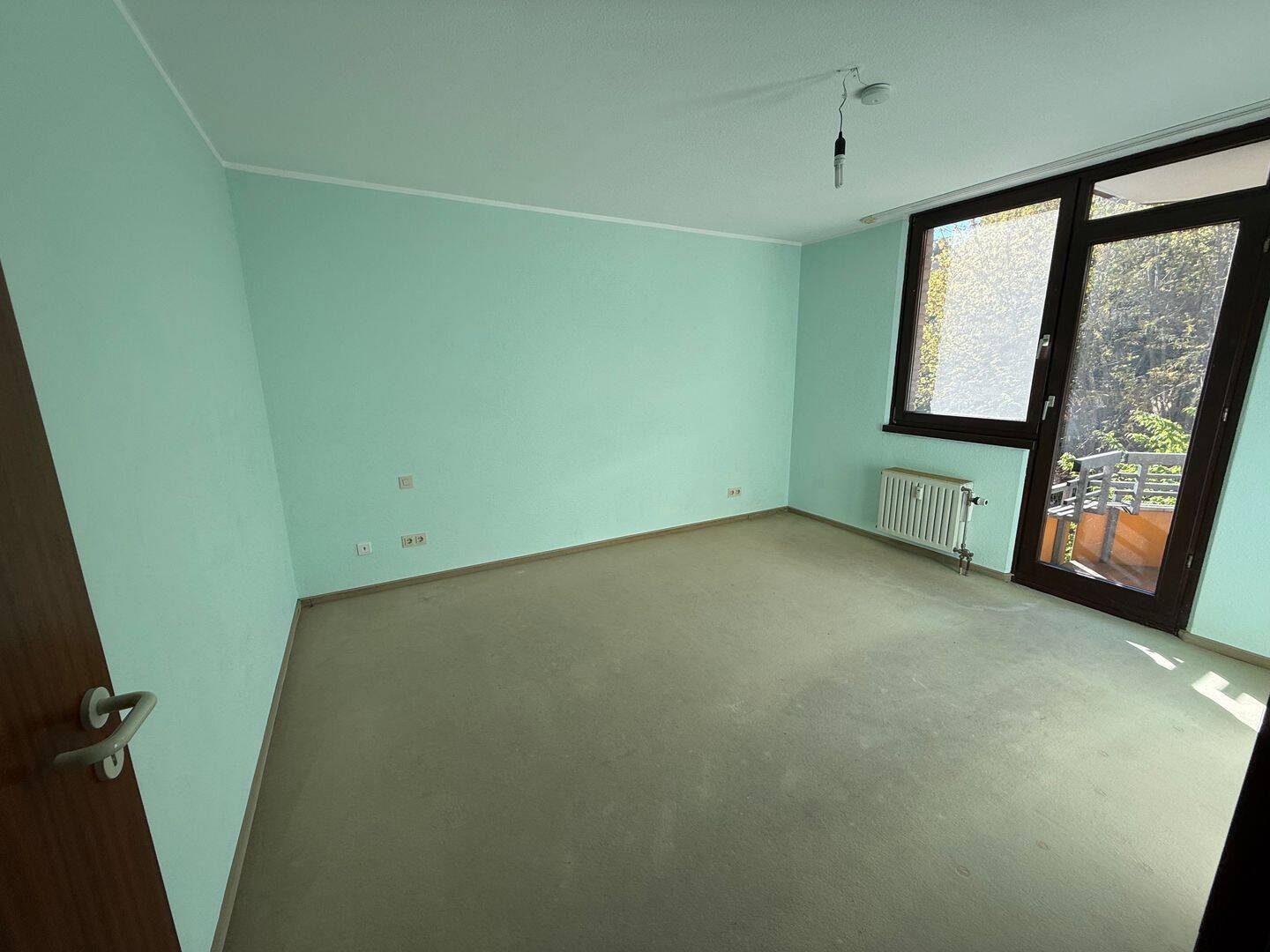 BONN-AUERBERG: Gut geschnittene 2-Zimmer- Wohnung mit Feierabendbalkon in gepflegter Wohnanlage – Bonn – Vorschaubild 3