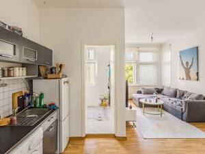 Charmante Altbauwohnung in beliebter Lage nahe Maybachufer – 12047 Berlin – Vorschaubild 2