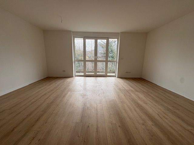 FRISCH SANIERT! 1-Raum-Wohnung mit großem Balkon und Einbauküche – Chemnitz – Vorschaubild 7