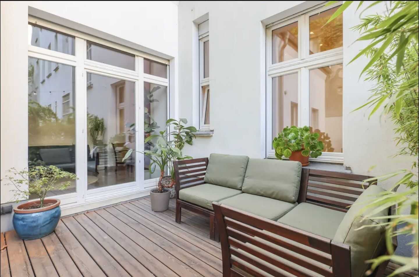 Stilvolle 4-Zimmer-Wohnung mit großer Hofterrasse im Herzen Friedrichshains – Berlin – Vorschaubild 8