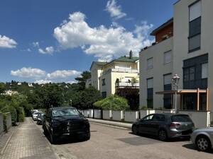 Blasewitz, großzügige Wohnung mit Balkon und seitlichem Elbblick – 1277 Dresden – Vorschaubild 3