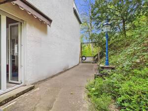 Großzügige 4-Zimmer-Wohnung mit 117 m², 2 Balkonen & viel Potenzial in Stuttgart – 70174 Stuttgart – Vorschaubild 9