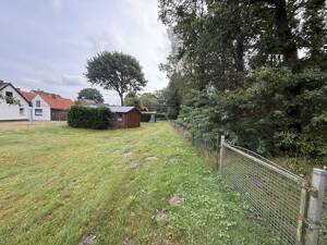 Dörverden-Westen: Gemütliches Einfamilienhaus mit Anbauten, Kaminofen und unterkellertem Garagenhaus – 27313 Dörverden – Vorschaubild 3