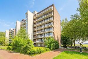 Attraktive Kapitalanlage im gepflegten Mehrfamilienhaus -3-Zimmer mit Aufzug, 2 Balkonen und 2 Bädern
