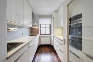 2,5 Zimmer-Wohnung, mitten im Grünen - sehr gute Infrastruktur – 81827 München – Vorschaubild 3