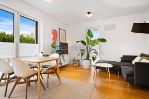 Exklusive 2-Zimmer Wohnung mit EBK, Terrasse, Garten und Doppel-TG-Stellplatz am Donaustrand! – 93059 Regensburg – Vorschaubild 7
