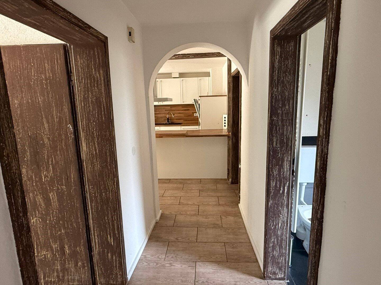 Willkommen Zuhause! Hübsche DHH in zentraler Lage mit großem Garten, Garage und ganz viel Grün – Ostrach – Vorschaubild 9