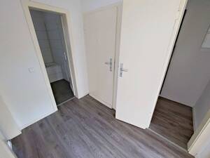 Geräumige 2-Zimmer-Wohnung mit BALKON in Duisburg-Meiderich – 47137 Duisburg – Vorschaubild 9