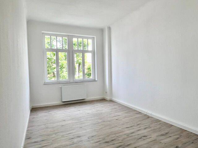 Feine 4-Zi.-Wohnung, Frisch saniert, Balkon, Duschbad, Wohnküche! – Dresden – Vorschaubild 8