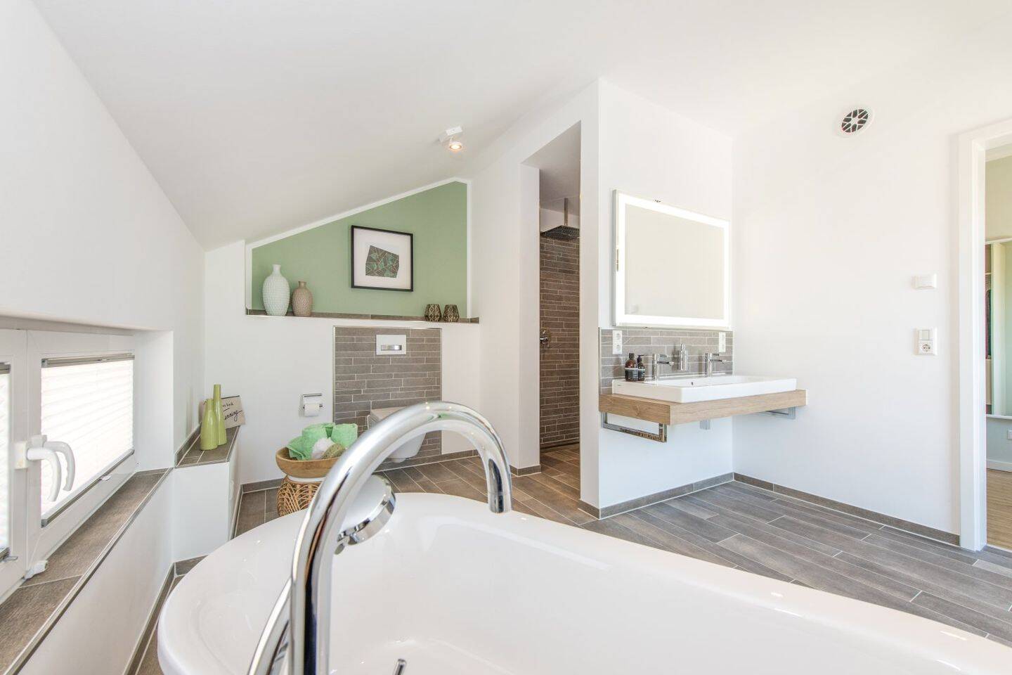 Modernes Einfamilienhaus in ruhiger Nebenstraße - inkl Ankleide und Arbeitszimmer 0172/6890001 – Berlin – Vorschaubild 7