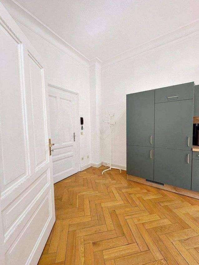 N-Rosenau - Charmante Jugendstil-Altbauwohnung in begehrter Lage – mit Wohnküche – Nürnberg – Vorschaubild 4
