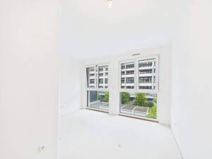 Zentral gelegen - 4 Zimmer Wohnung im Fürther Süden – 90763 Fürth – Vorschaubild 4