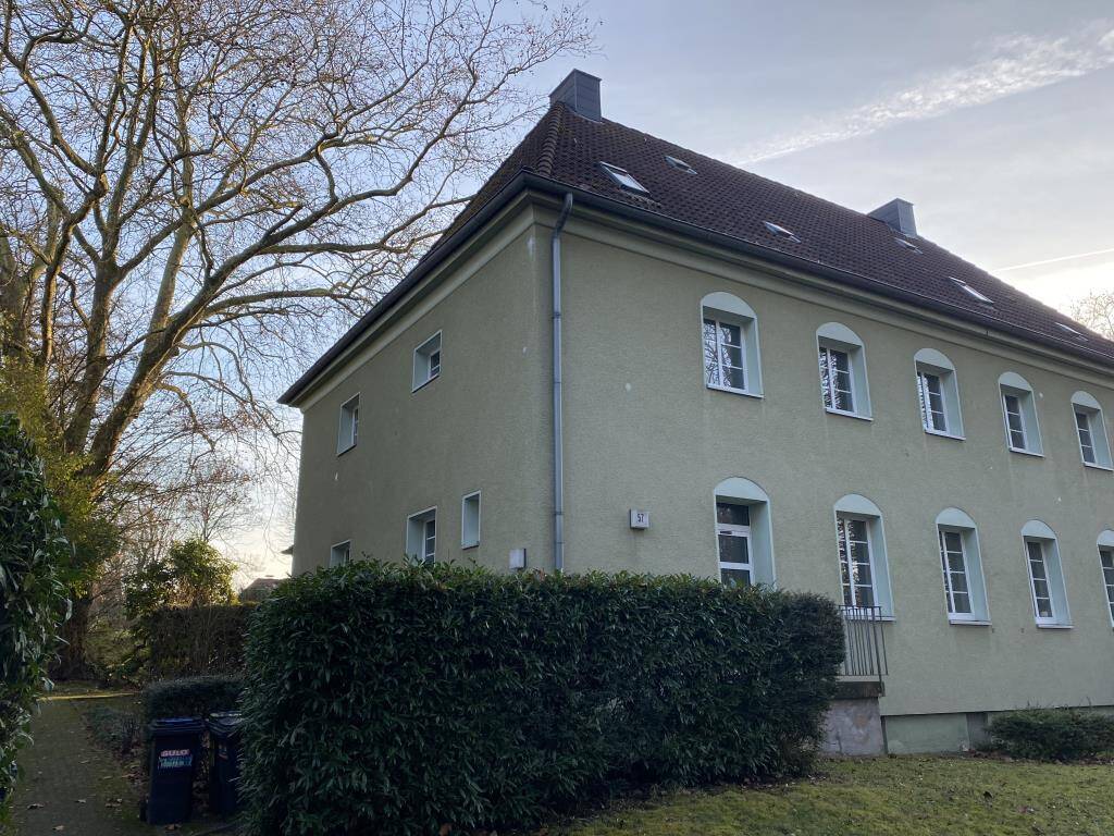 Großzügige Doppelhaushälfte in Bochum Familienfreundliches Wohnen mit großem Garten! – Bochum – Vorschaubild 2