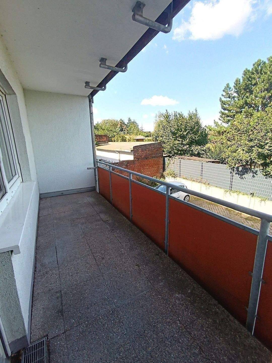 Schöne 2-Raum Wohnung in ruhiger Lage mit großem Balkon – Magdeburg – Vorschaubild 8