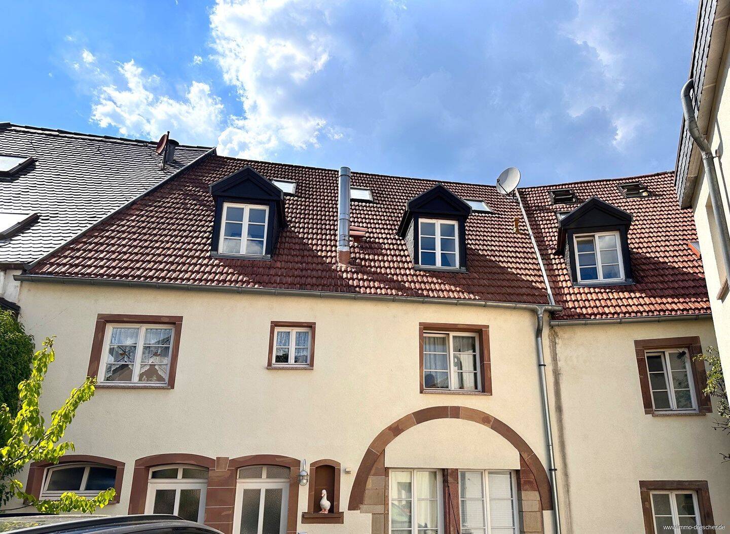 Großzügige 3 ZKB Wohnung mit Garage direkt am St. Arnualer Markt – Saarbrücken – Vorschaubild 4